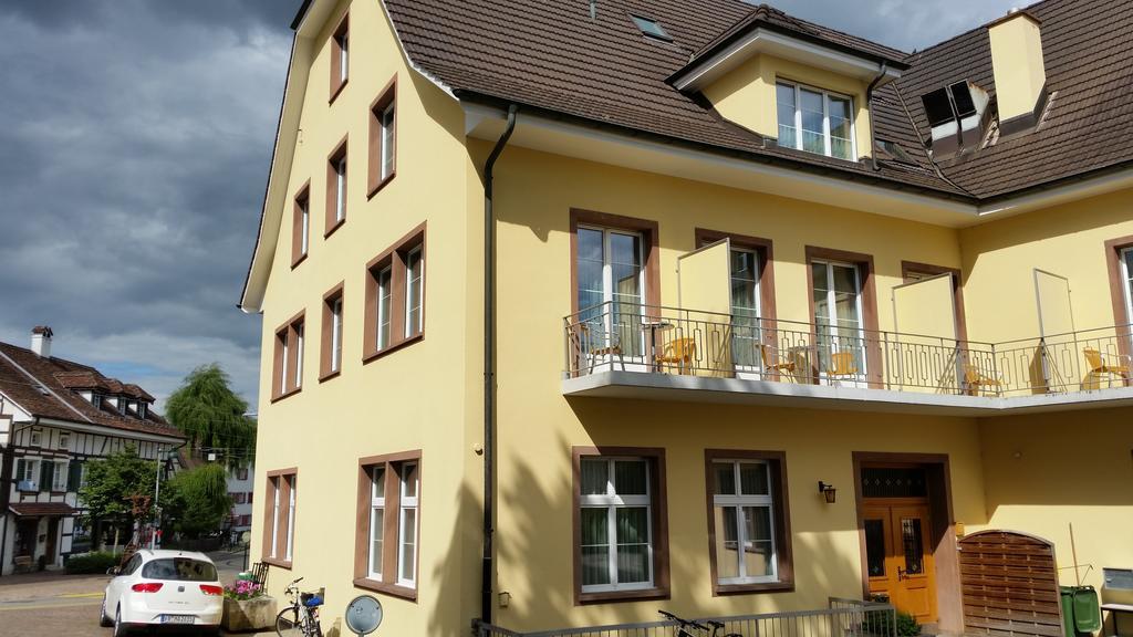 Hotel Rössli Allschwil Exteriör bild